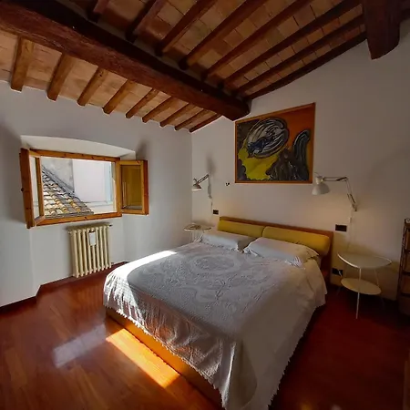 Casa Yuri Apartment *